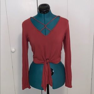 Long sleeve crop top